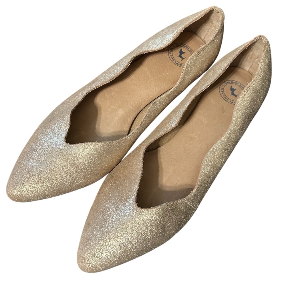 Gee WaWa Elegant Metallic Gold Women's Flats Anthropologie 9